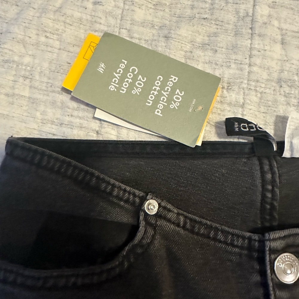 HM JEANS - Picture 2 of 5